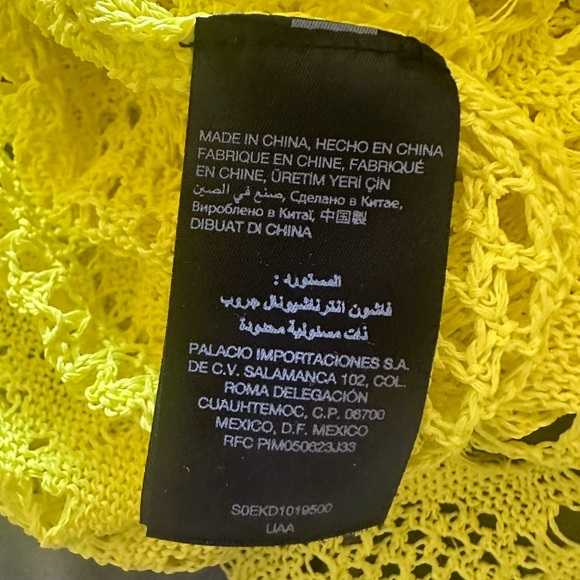 BEBE BRIGHT YELLOW FITTED SLEEVELESS KNIT KNEE HIGH DRESS - SIZE SMALL - Picture 4 of 4